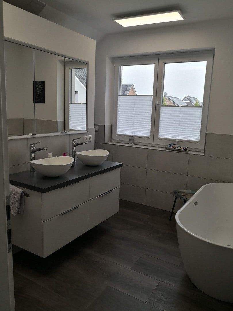 Predaj domu 141 m², pozemek 564 m², Harsefeld, Dolné Sasko Predaj domu 141 m², pozemek 564 m², Harsefeld, Dolné Sasko