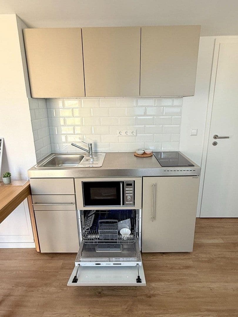 Prenájom bytu 1-izbový 33 m², Heinrich-Fuchs-Str. 3, Heidelberg, Bádensko-Wurttembersko Prenájom bytu 1-izbový 33 m², Heinrich-Fuchs-Str. 3, Heidelberg, Bádensko-Wurttembersko