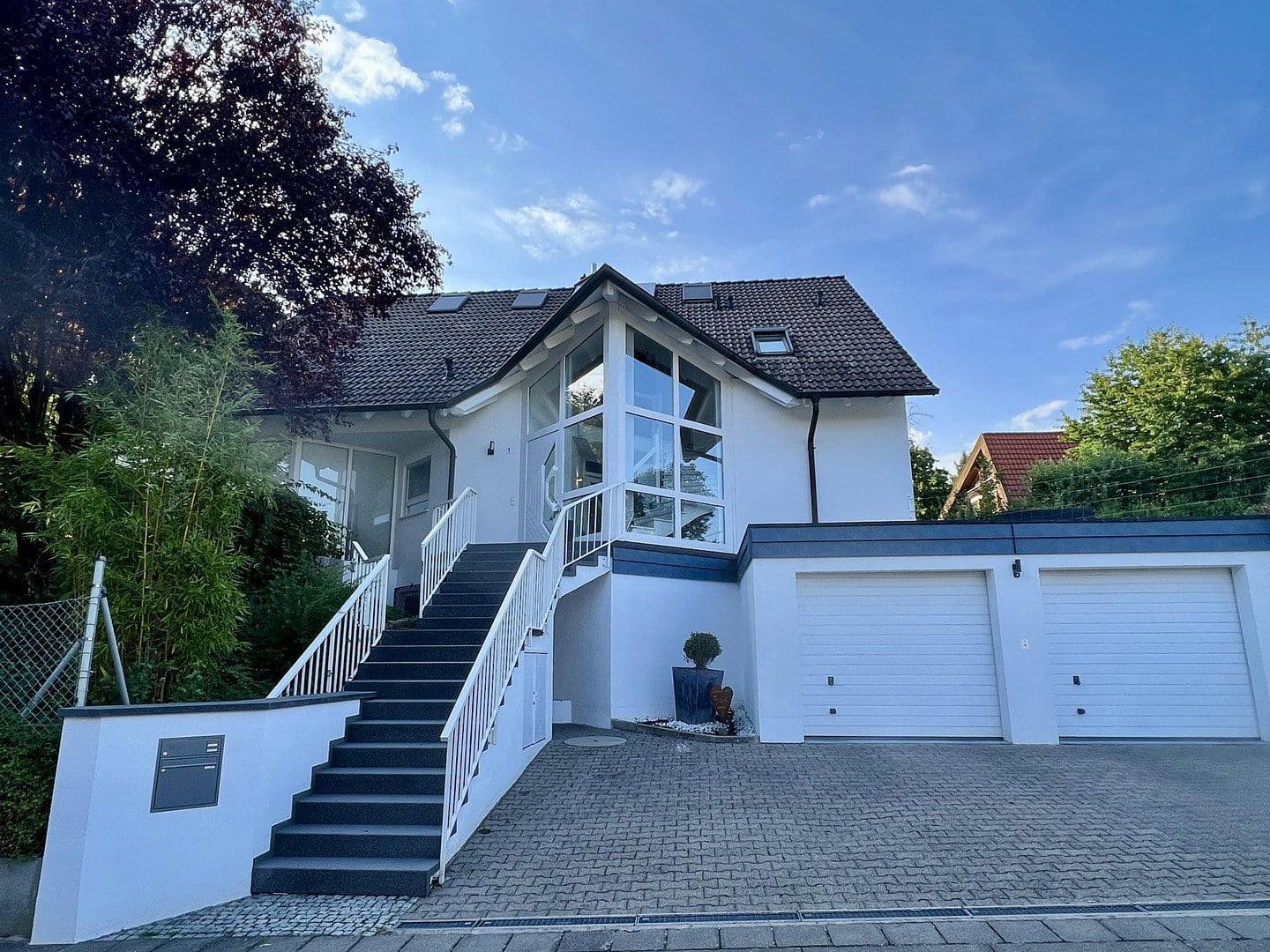 Predaj domu 188 m², pozemek 668 m², Schweinfurt, Bavorsko Predaj domu 188 m², pozemek 668 m², Schweinfurt, Bavorsko