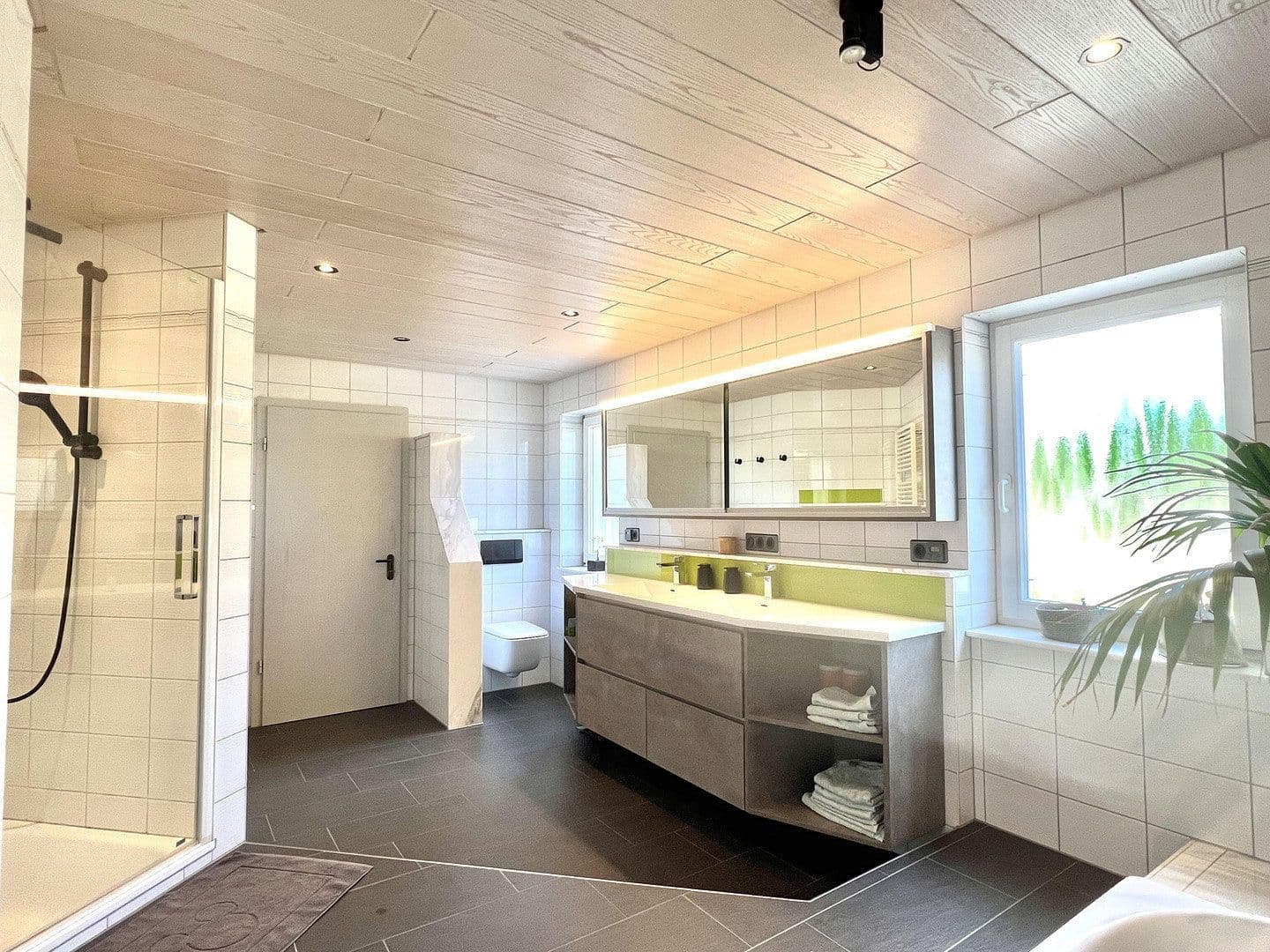 Predaj domu 188 m², pozemek 668 m², Schweinfurt, Bavorsko Predaj domu 188 m², pozemek 668 m², Schweinfurt, Bavorsko