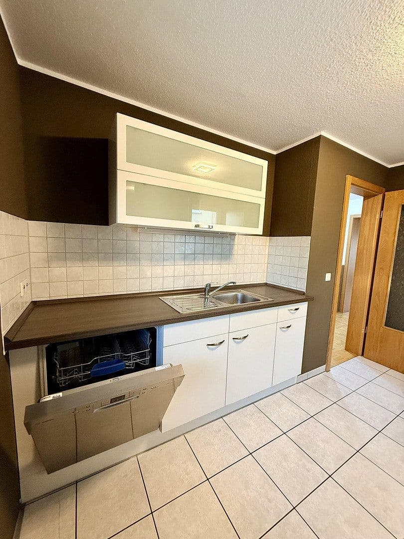 Prenájom bytu 2-izbový 80 m², Herbrechtingen, Bádensko-Wurttembersko Prenájom bytu 2-izbový 80 m², Herbrechtingen, Bádensko-Wurttembersko