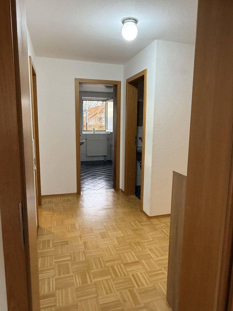 Prenájom bytu 2-izbový 80 m², Herbrechtingen, Bádensko-Wurttembersko Prenájom bytu 2-izbový 80 m², Herbrechtingen, Bádensko-Wurttembersko