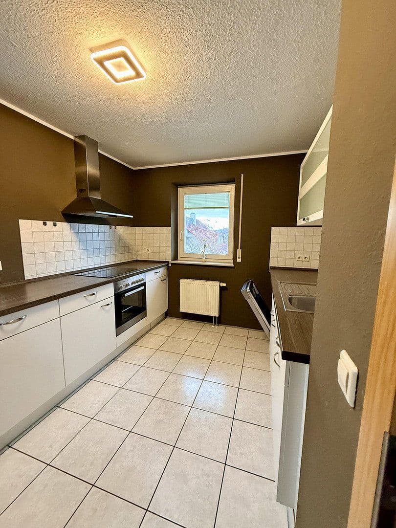 Prenájom bytu 2-izbový 80 m², Herbrechtingen, Bádensko-Wurttembersko Prenájom bytu 2-izbový 80 m², Herbrechtingen, Bádensko-Wurttembersko