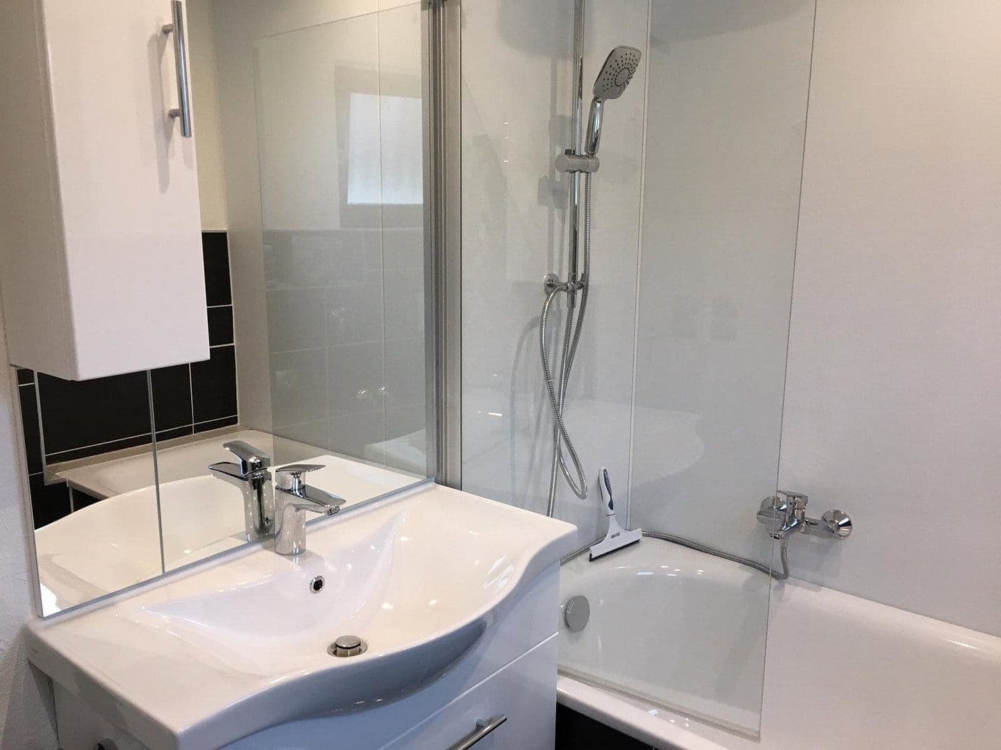 Prenájom bytu 1-izbový 46 m², Friedrichsdorf, Hesensko Prenájom bytu 1-izbový 46 m², Friedrichsdorf, Hesensko