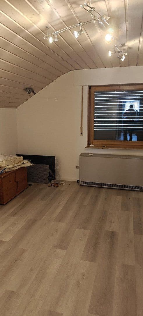 Predaj domu 295 m², pozemek 1.365 m², Austr. 9, Offenau, Bádensko-Wurttembersko Predaj domu 295 m², pozemek 1.365 m², Austr. 9, Offenau, Bádensko-Wurttembersko