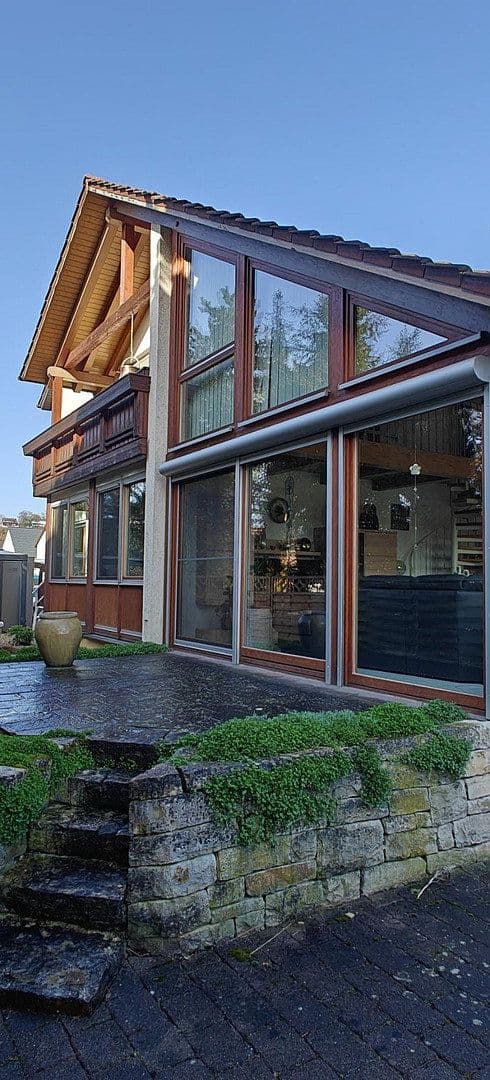 Predaj domu 295 m², pozemek 1.365 m², Austr. 9, Offenau, Bádensko-Wurttembersko Predaj domu 295 m², pozemek 1.365 m², Austr. 9, Offenau, Bádensko-Wurttembersko