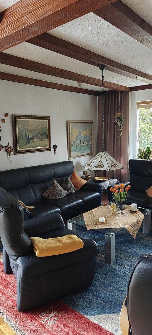 Predaj domu 295 m², pozemek 1.365 m², Austr. 9, Offenau, Bádensko-Wurttembersko Predaj domu 295 m², pozemek 1.365 m², Austr. 9, Offenau, Bádensko-Wurttembersko