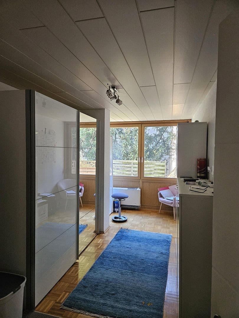 Predaj domu 295 m², pozemek 1.365 m², Austr. 9, Offenau, Bádensko-Wurttembersko Predaj domu 295 m², pozemek 1.365 m², Austr. 9, Offenau, Bádensko-Wurttembersko