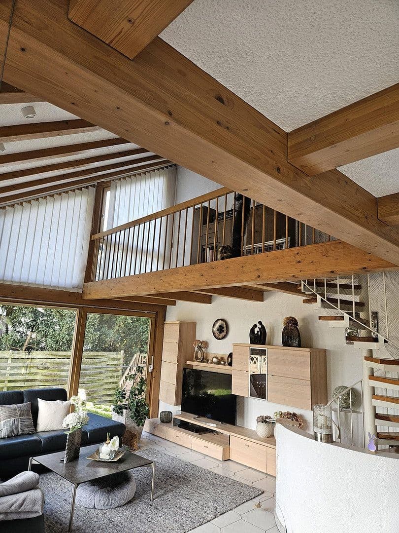 Predaj domu 295 m², pozemek 1.365 m², Austr. 9, Offenau, Bádensko-Wurttembersko Predaj domu 295 m², pozemek 1.365 m², Austr. 9, Offenau, Bádensko-Wurttembersko