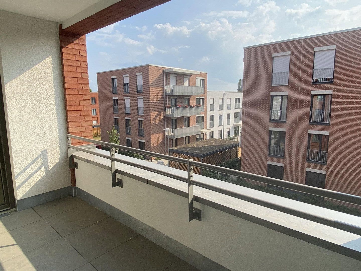 Prenájom bytu 2-izbový 75 m², Hannelore-Kunze-Straße, Hannover, Dolné Sasko Prenájom bytu 2-izbový 75 m², Hannelore-Kunze-Straße, Hannover, Dolné Sasko