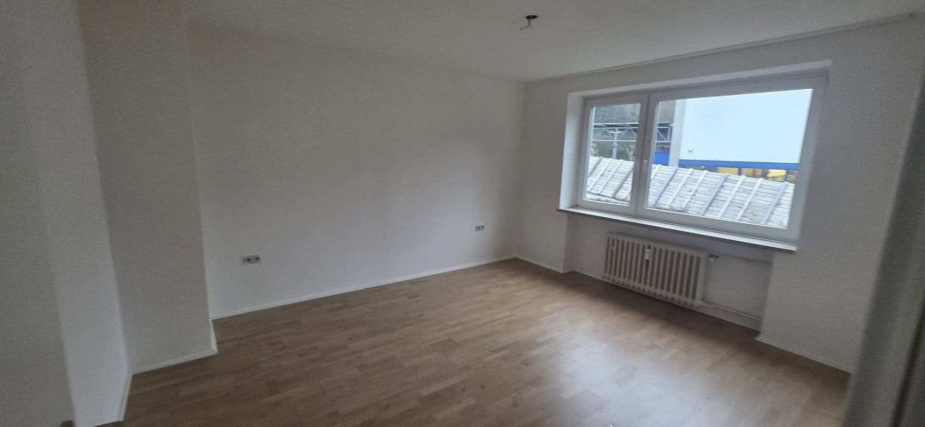 Prenájom bytu 3-izbový 80 m², Wuppertal, Severné Porýnie - Westfálsko Prenájom bytu 3-izbový 80 m², Wuppertal, Severné Porýnie - Westfálsko