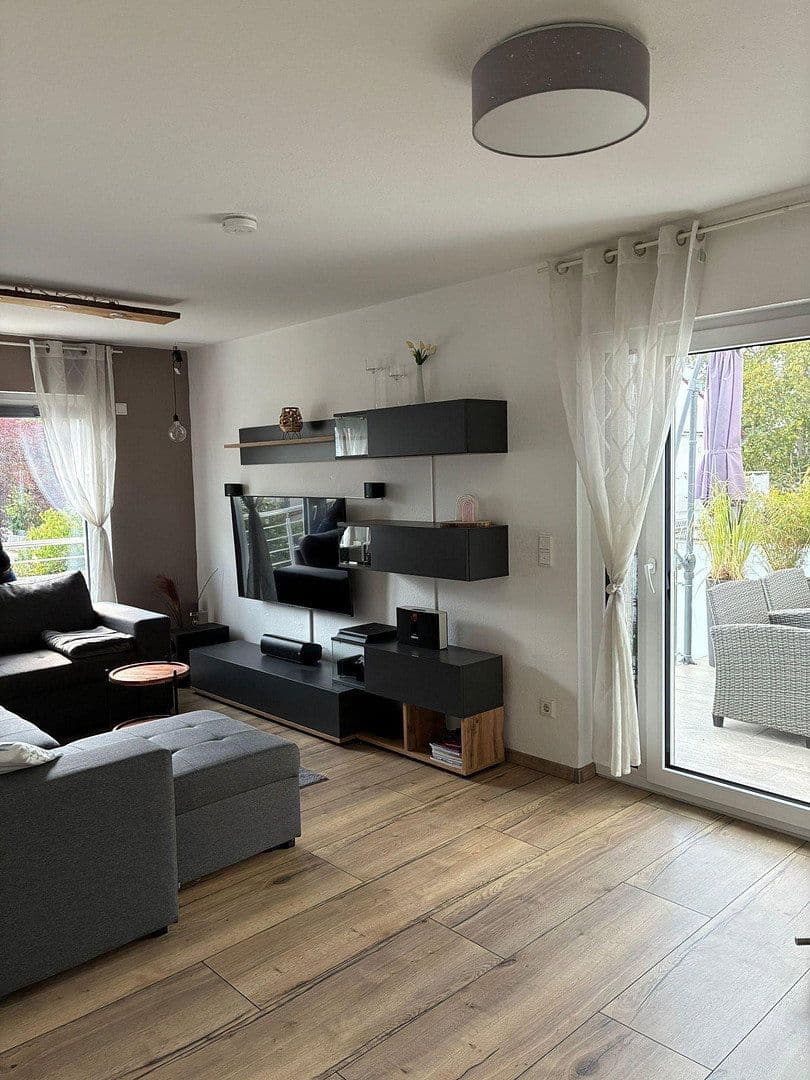 Predaj bytu 4-izbový 129 m², Frankfurt Am Main, Hesensko Predaj bytu 4-izbový 129 m², Frankfurt Am Main, Hesensko