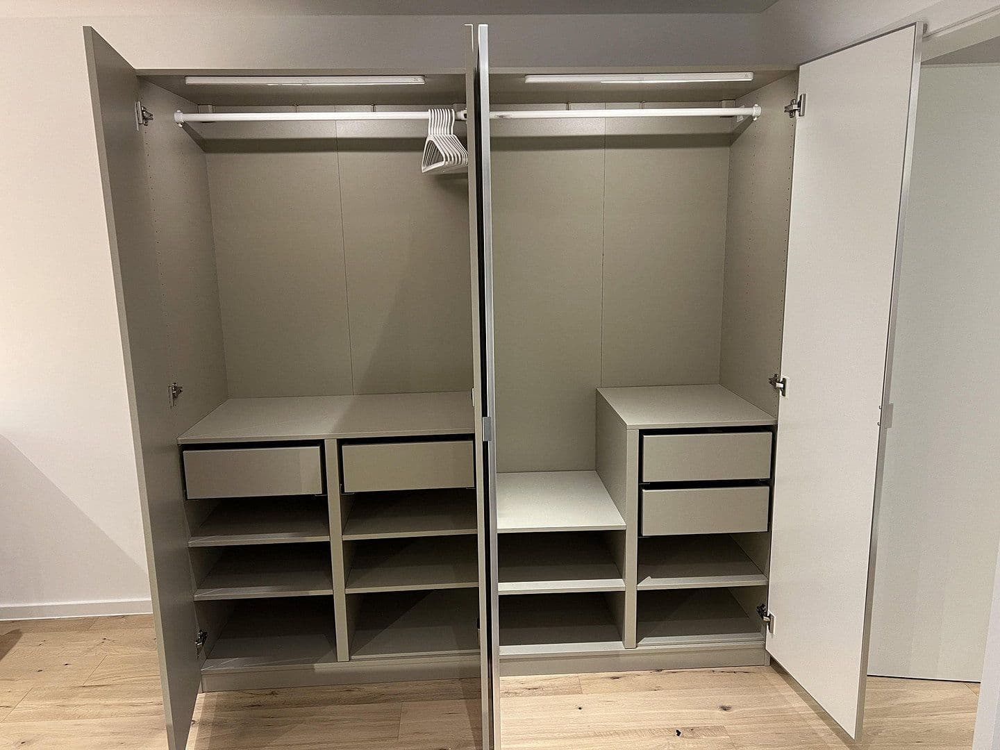 Prenájom bytu 2-izbový 50 m², Reichenaustraße 25, München, Bavorsko Prenájom bytu 2-izbový 50 m², Reichenaustraße 25, München, Bavorsko