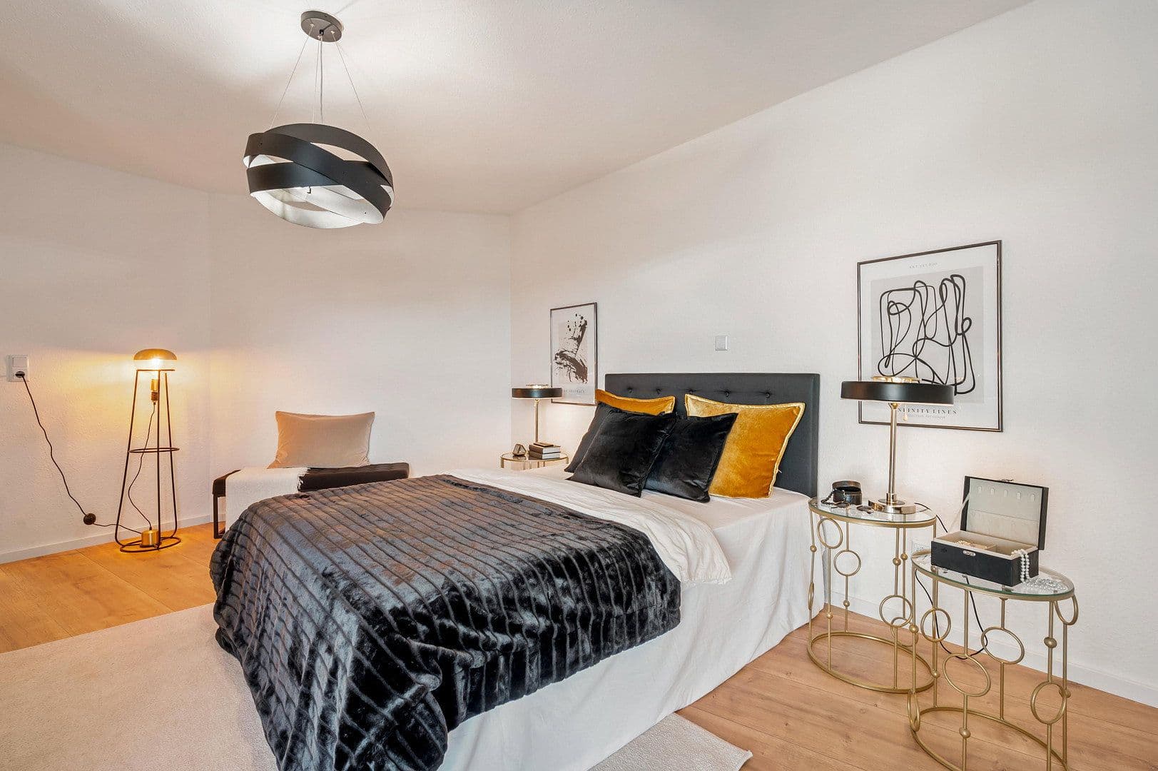 Predaj bytu 3-izbový 85 m², Mörfelden-Walldorf, Hesensko Predaj bytu 3-izbový 85 m², Mörfelden-Walldorf, Hesensko