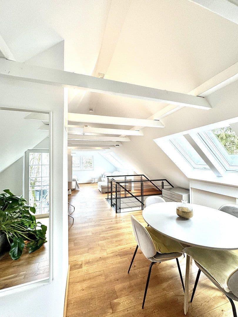 Predaj nebytového priestoru 388 m², Bergisch Gladbach, Severné Porýnie - Westfálsko Predaj nebytového priestoru 388 m², Bergisch Gladbach, Severné Porýnie - Westfálsko