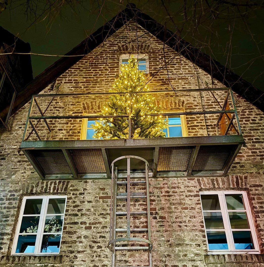 Predaj nebytového priestoru 388 m², Bergisch Gladbach, Severné Porýnie - Westfálsko Predaj nebytového priestoru 388 m², Bergisch Gladbach, Severné Porýnie - Westfálsko