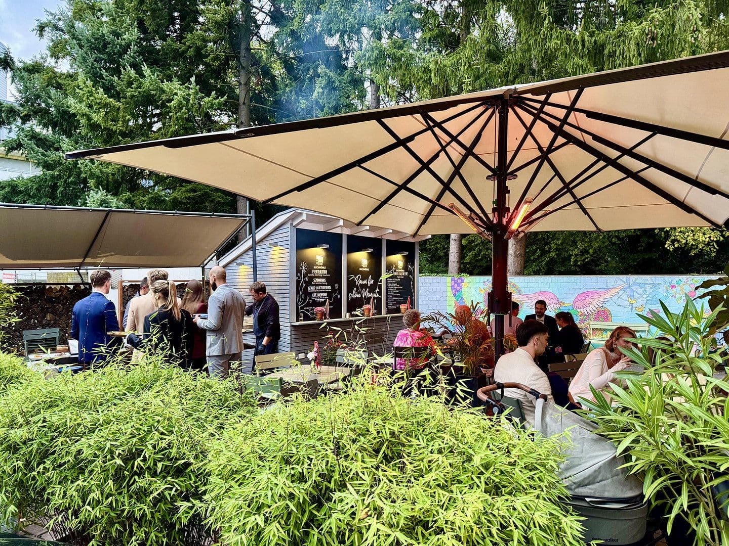 Predaj nebytového priestoru 388 m², Bergisch Gladbach, Severné Porýnie - Westfálsko Predaj nebytového priestoru 388 m², Bergisch Gladbach, Severné Porýnie - Westfálsko