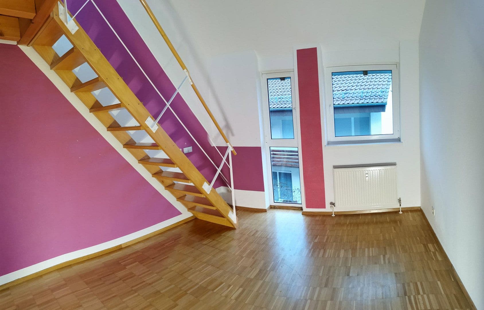 Predaj domu 802 m², pozemek 970 m², Pforzheim, Bádensko-Wurttembersko Predaj domu 802 m², pozemek 970 m², Pforzheim, Bádensko-Wurttembersko