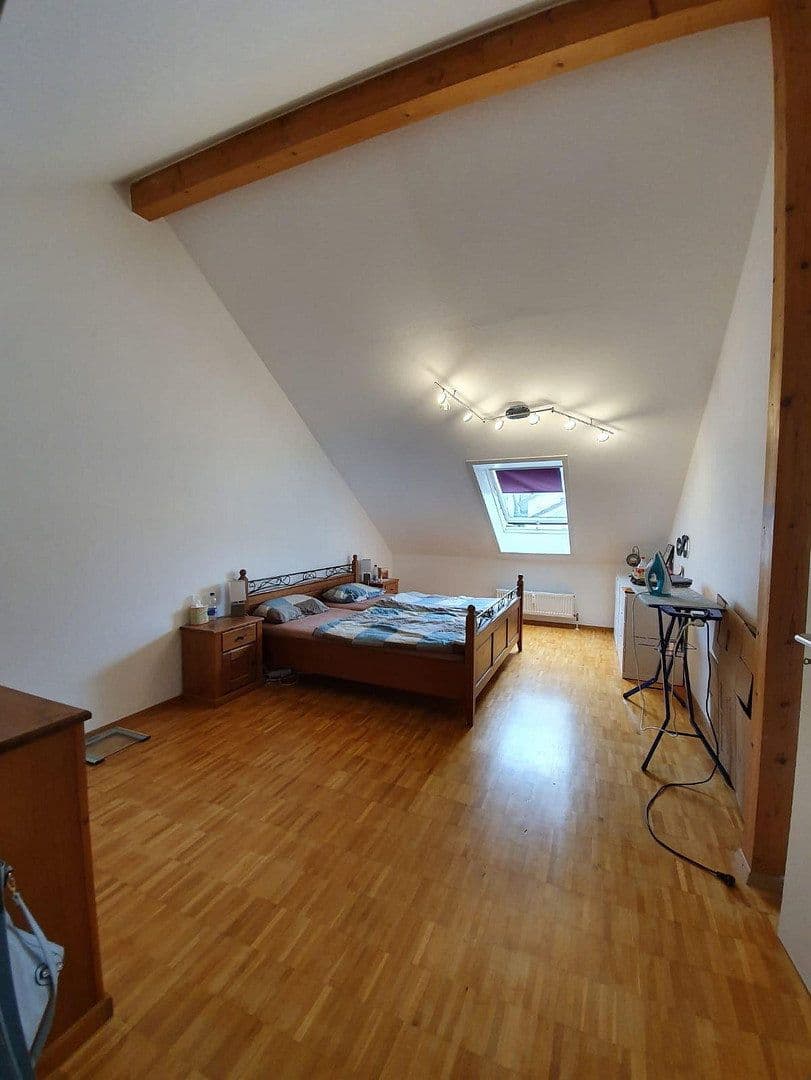 Predaj domu 802 m², pozemek 970 m², Pforzheim, Bádensko-Wurttembersko Predaj domu 802 m², pozemek 970 m², Pforzheim, Bádensko-Wurttembersko