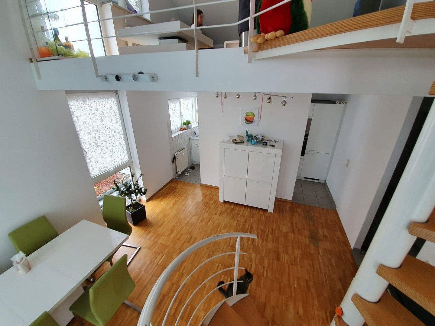 Predaj domu 802 m², pozemek 970 m², Pforzheim, Bádensko-Wurttembersko Predaj domu 802 m², pozemek 970 m², Pforzheim, Bádensko-Wurttembersko