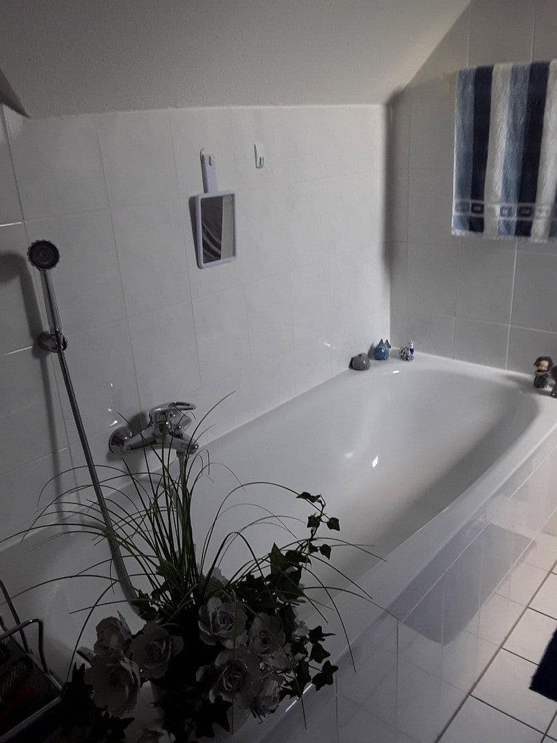 Predaj bytu 3-izbový 96 m², Hardtweiherstraße 2, Bonn Holzlar, Severné Porýnie - Westfálsko Predaj bytu 3-izbový 96 m², Hardtweiherstraße 2, Bonn Holzlar, Severné Porýnie - Westfálsko