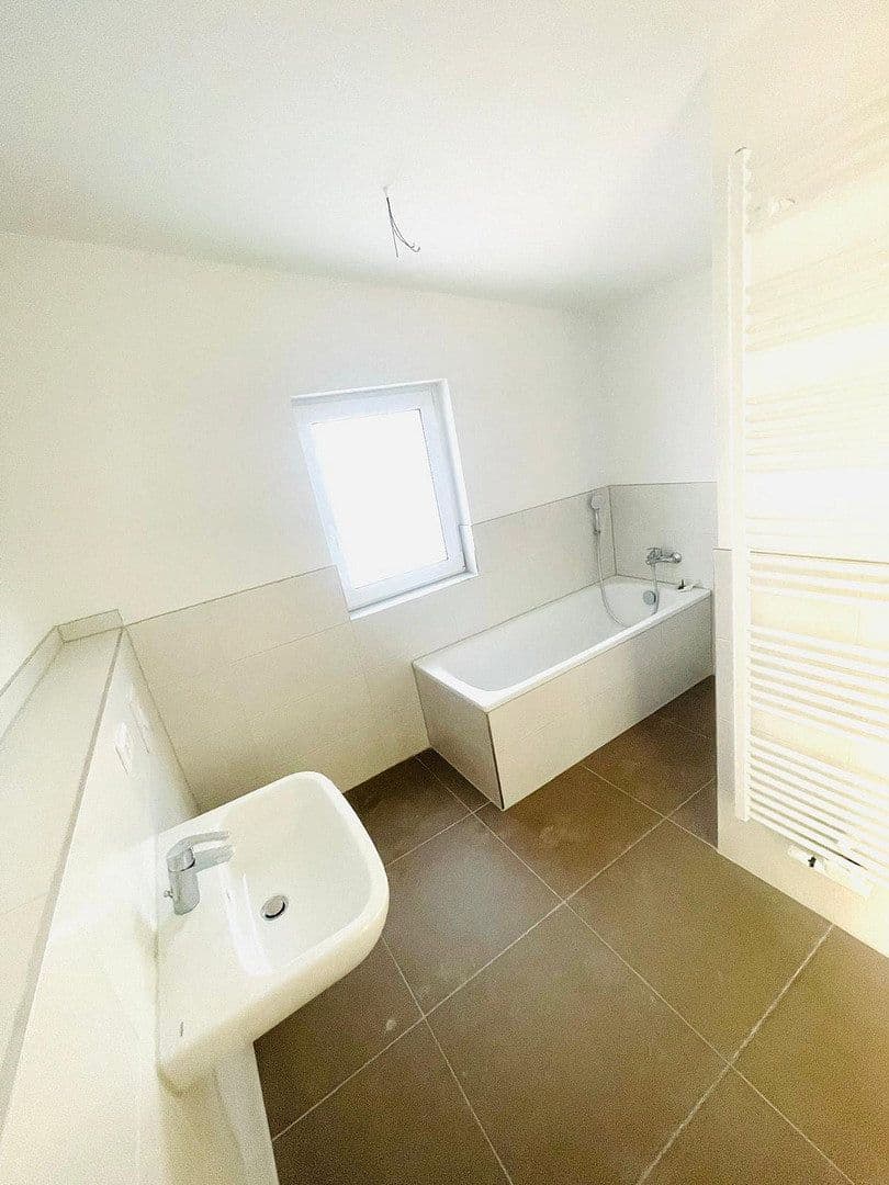 Predaj domu 157 m², pozemek 300 m², Jacob- Burckhardt- Straße 6, Blankenfelde-Mahlow, Brandenbursko Predaj domu 157 m², pozemek 300 m², Jacob- Burckhardt- Straße 6, Blankenfelde-Mahlow, Brandenbursko