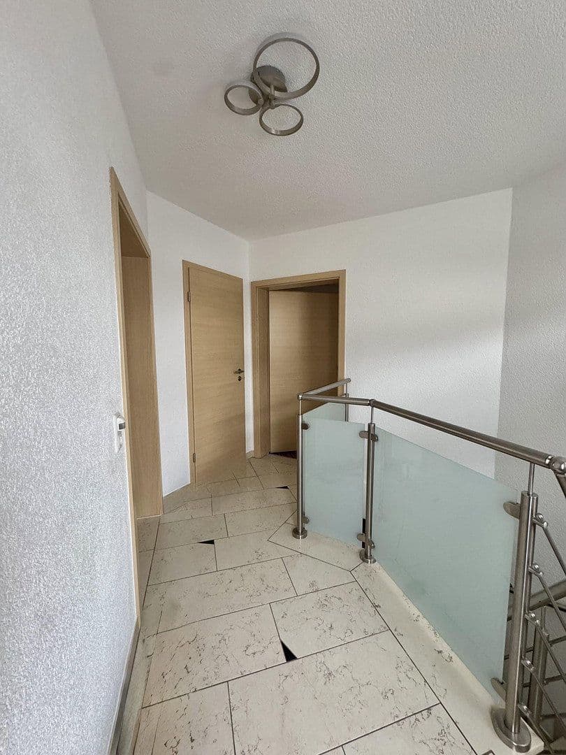 Predaj domu 275 m², pozemek 644 m², Dillingen an der Donau, Bavorsko Predaj domu 275 m², pozemek 644 m², Dillingen an der Donau, Bavorsko