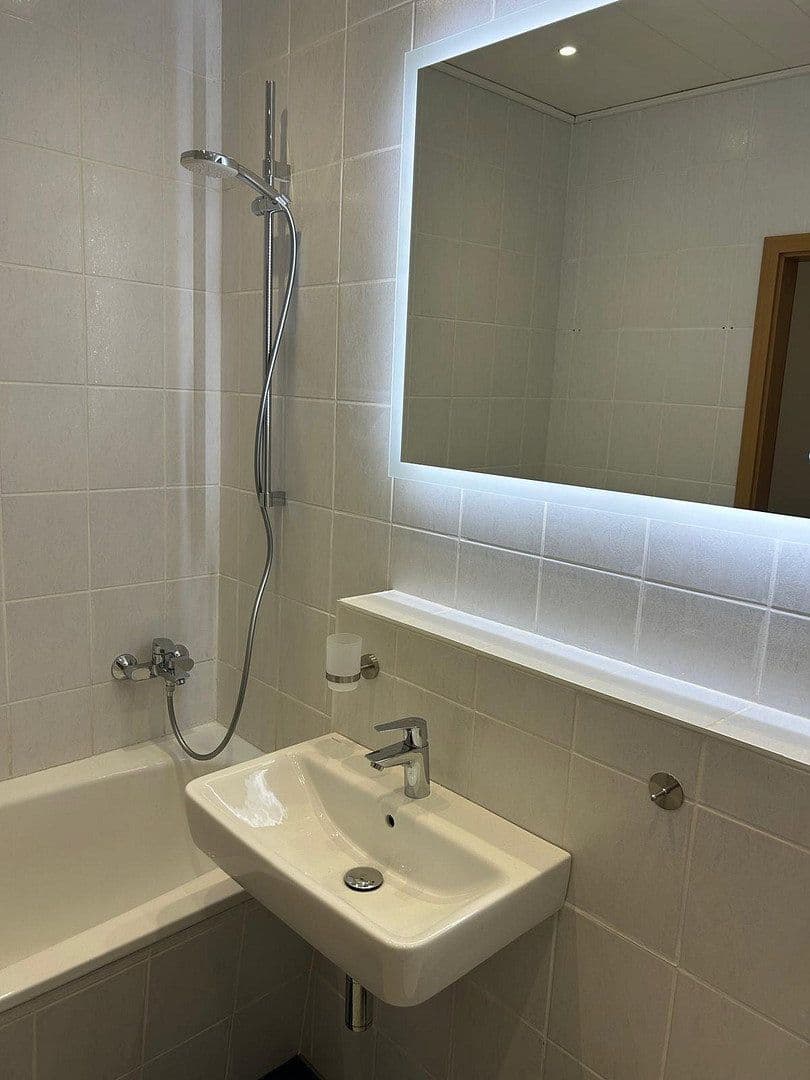 Predaj bytu 2-izbový 58 m², Baldeniusstrasse 35, Hannover, Dolné Sasko Predaj bytu 2-izbový 58 m², Baldeniusstrasse 35, Hannover, Dolné Sasko