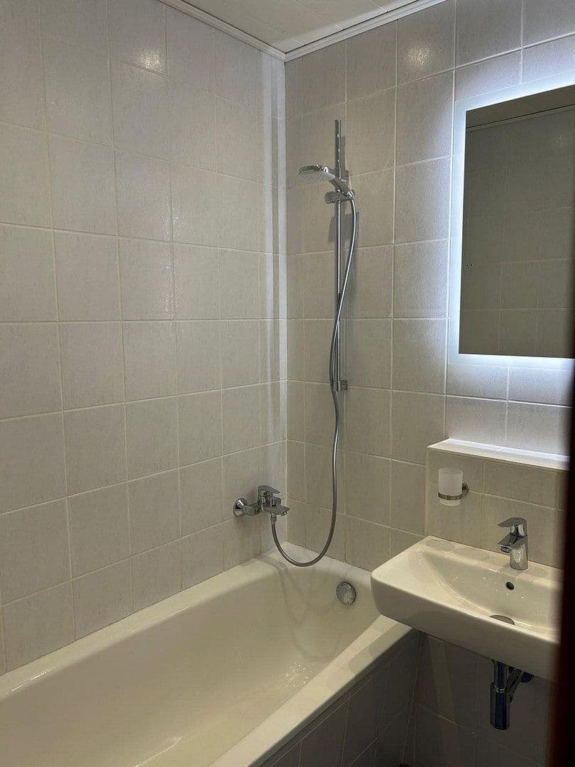 Predaj bytu 2-izbový 58 m², Baldeniusstrasse 35, Hannover, Dolné Sasko Predaj bytu 2-izbový 58 m², Baldeniusstrasse 35, Hannover, Dolné Sasko