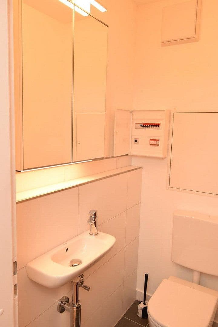 Prenájom bytu 3-izbový 71 m², Unterhaching München, Bavorsko Prenájom bytu 3-izbový 71 m², Unterhaching München, Bavorsko