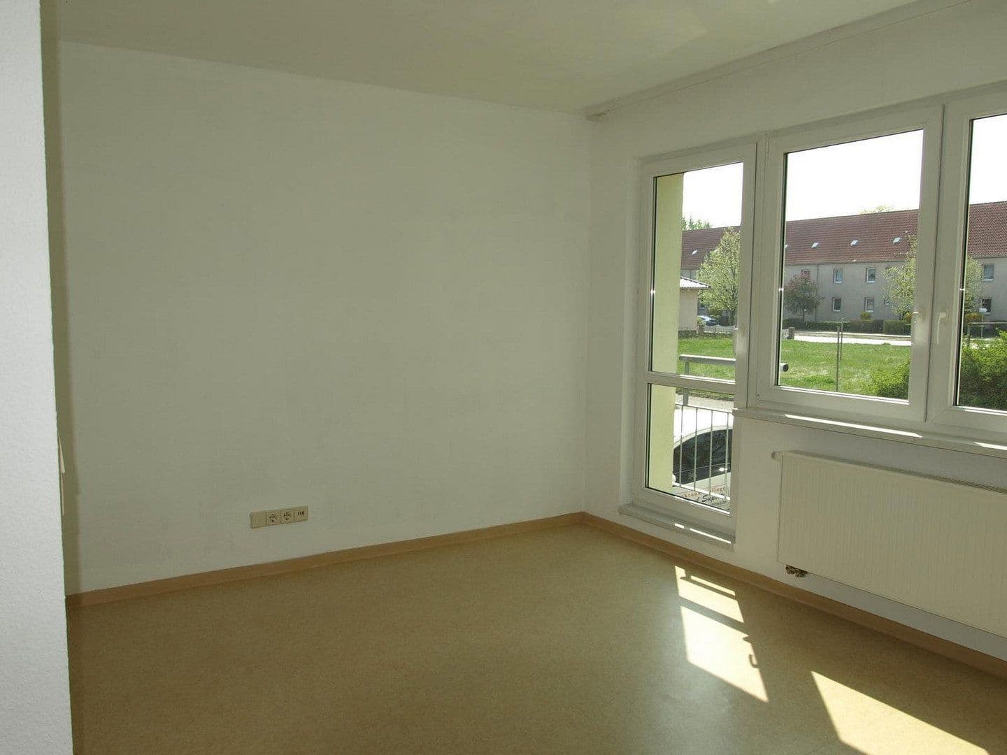 Prenájom bytu 1-izbový 23 m², Ostbahnhofstr. 20A, Eilenburg, Sasko Prenájom bytu 1-izbový 23 m², Ostbahnhofstr. 20A, Eilenburg, Sasko
