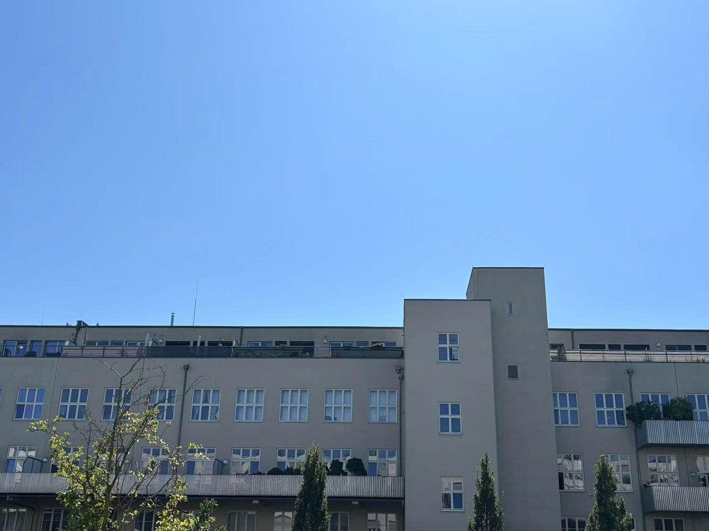 Predaj bytu 3-izbový 107 m², Berlin, Berlín Predaj bytu 3-izbový 107 m², Berlin, Berlín