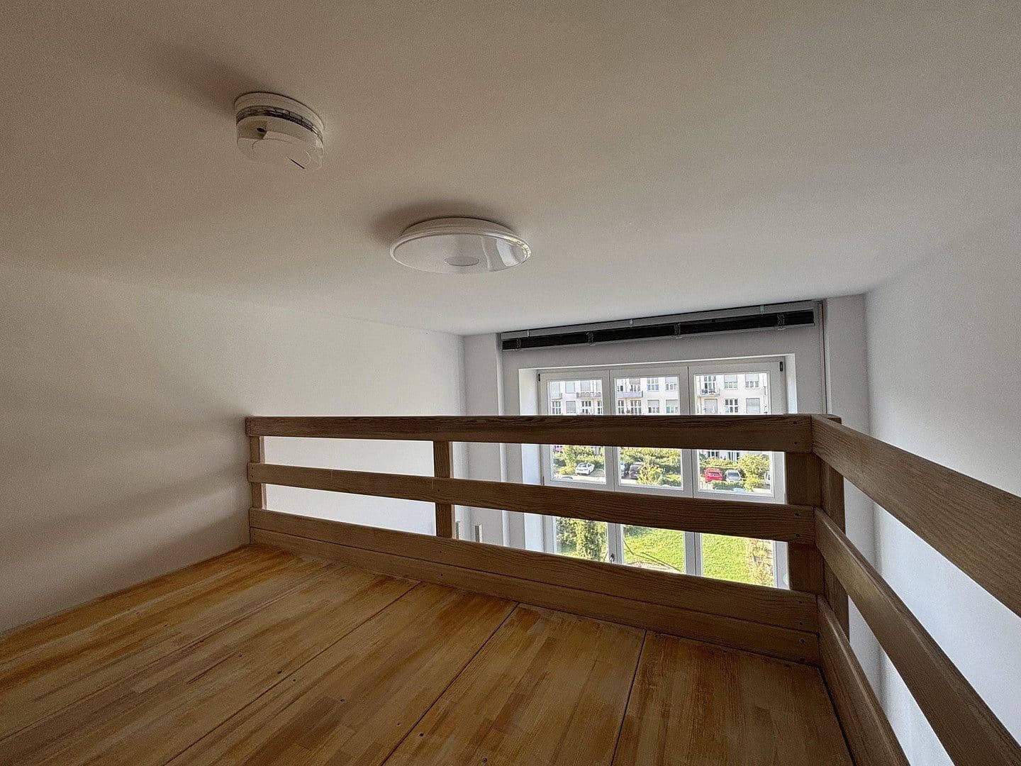 Predaj bytu 3-izbový 107 m², Berlin, Berlín Predaj bytu 3-izbový 107 m², Berlin, Berlín