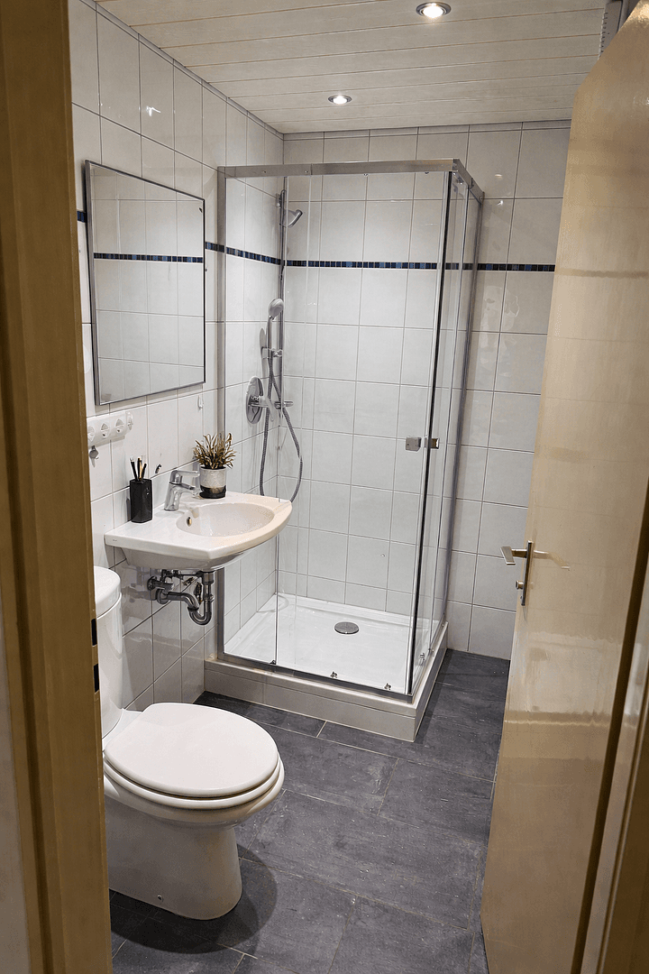 Prenájom bytu 12 m², Am Schwarzenberg 4, Würzburg, Bavorsko Prenájom bytu 12 m², Am Schwarzenberg 4, Würzburg, Bavorsko