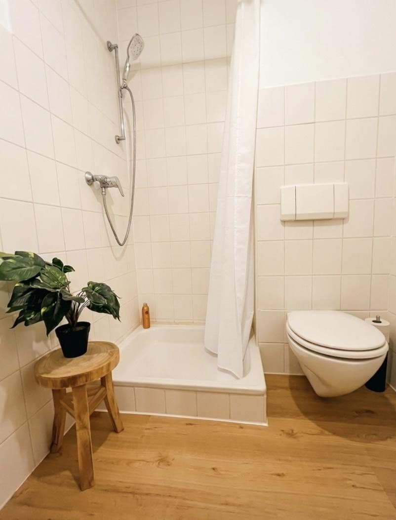 Predaj domu 147 m², pozemek 282 m², Angelbachtal, Bádensko-Wurttembersko Predaj domu 147 m², pozemek 282 m², Angelbachtal, Bádensko-Wurttembersko