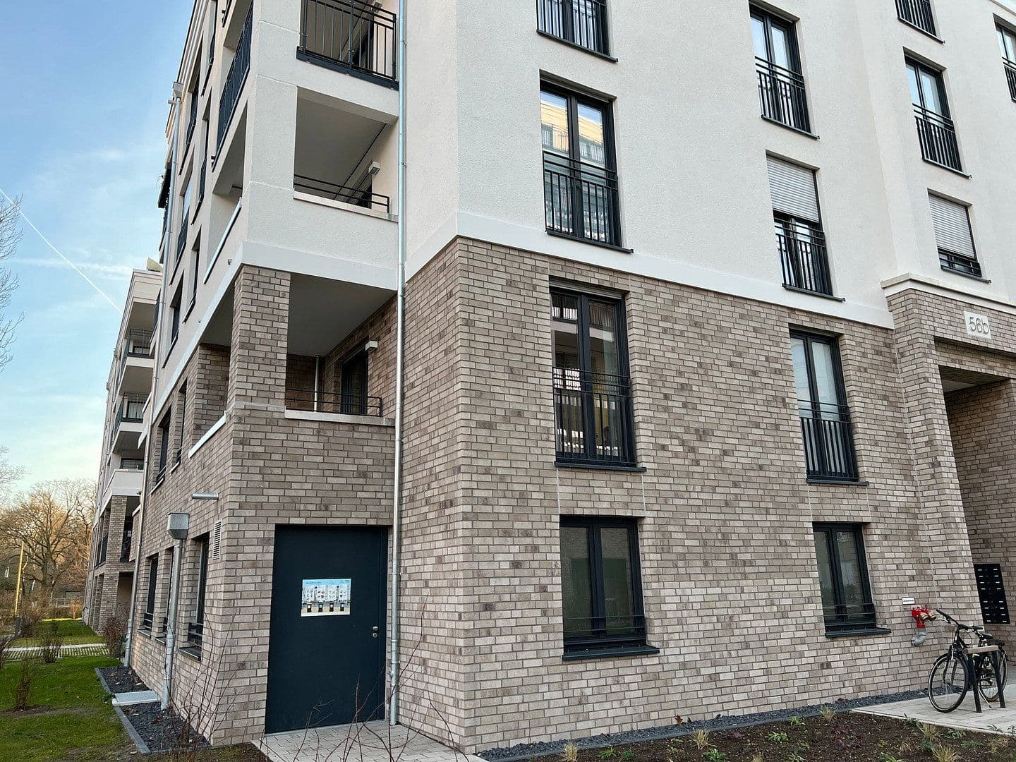 Prenájom bytu 1-izbový 39 m², Frankfurt, Hesensko Prenájom bytu 1-izbový 39 m², Frankfurt, Hesensko