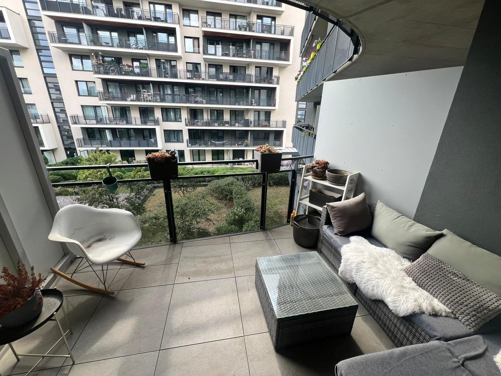 Prenájom bytu 1-izbový 49 m², Zvěřinova, Praha, Praha Prenájom bytu 1-izbový 49 m², Zvěřinova, Praha, Praha