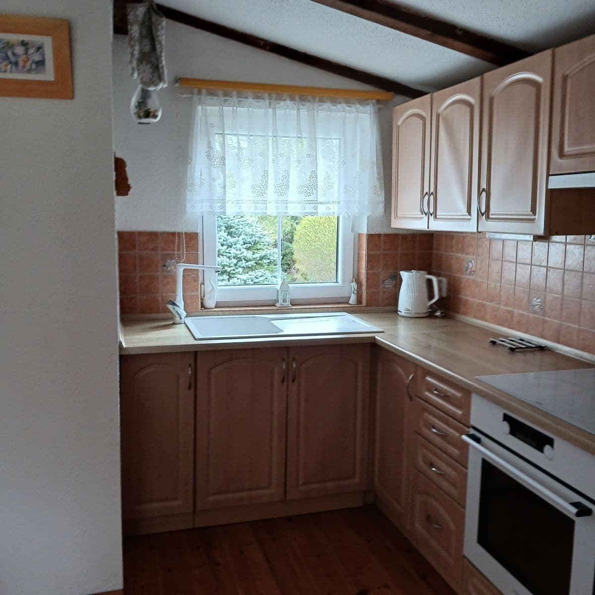 Predaj rekreačného objektu 55 m², pozemek 1.167 m², Kamenný Přívoz, Středočeský kraj Predaj rekreačného objektu 55 m², pozemek 1.167 m², Kamenný Přívoz, Středočeský kraj