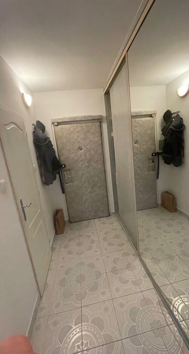 Predaj bytu 2-izbový 39 m², Šluknovská, Praha, Praha Predaj bytu 2-izbový 39 m², Šluknovská, Praha, Praha