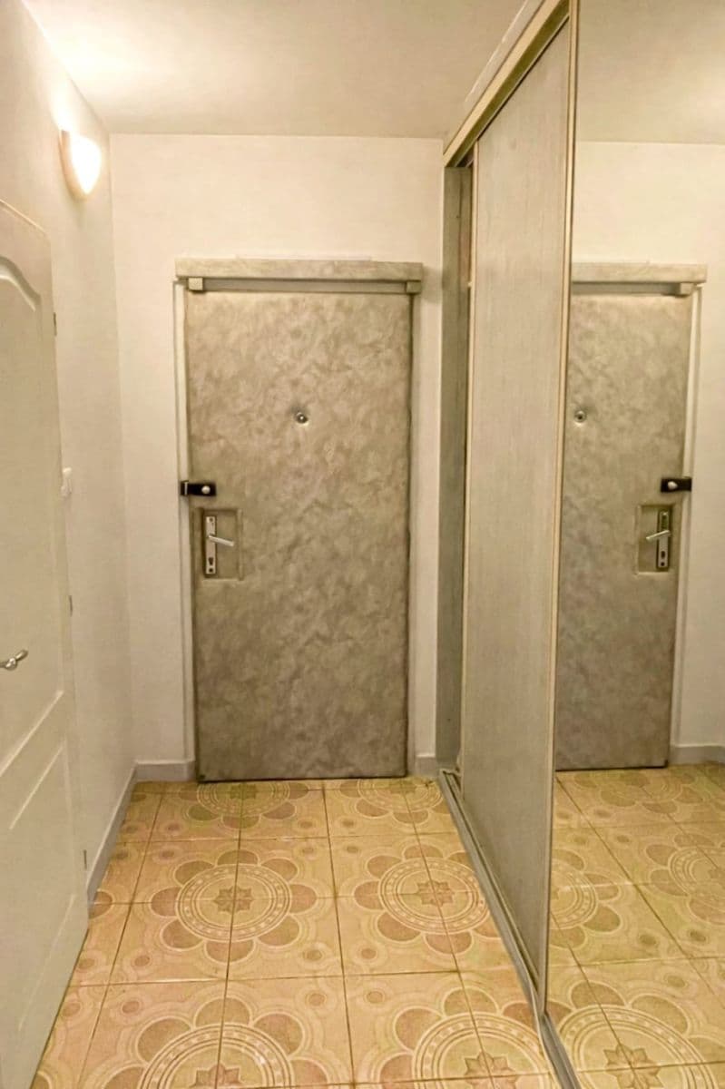 Predaj bytu 2-izbový 39 m², Šluknovská, Praha, Praha Predaj bytu 2-izbový 39 m², Šluknovská, Praha, Praha