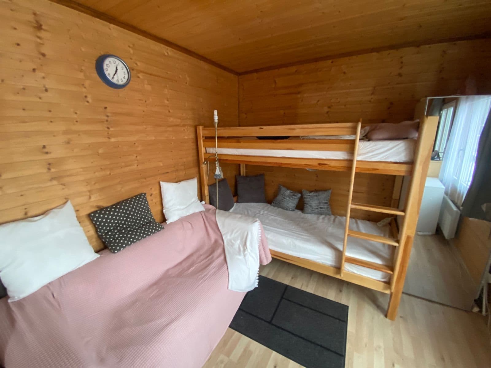 Prenájom bytu 1-izbový 19 m², Buštěhradská, Praha, Praha Prenájom bytu 1-izbový 19 m², Buštěhradská, Praha, Praha