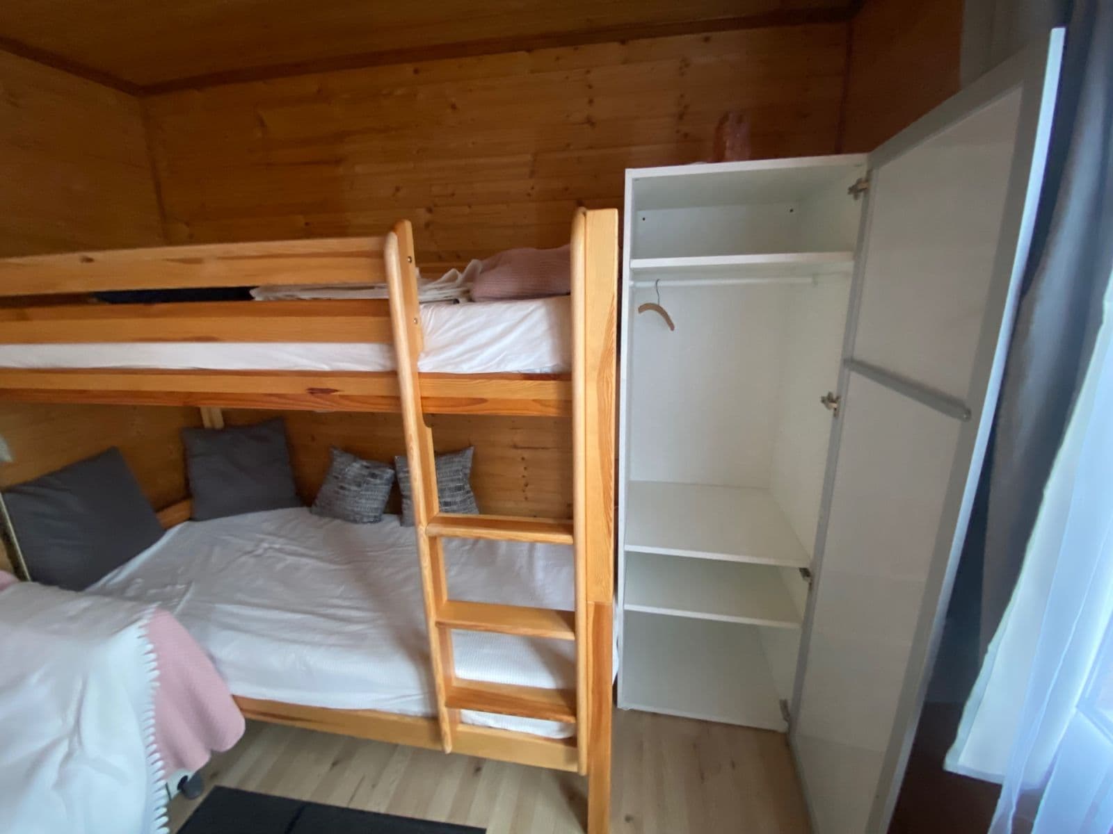 Prenájom bytu 1-izbový 19 m², Buštěhradská, Praha, Praha Prenájom bytu 1-izbový 19 m², Buštěhradská, Praha, Praha