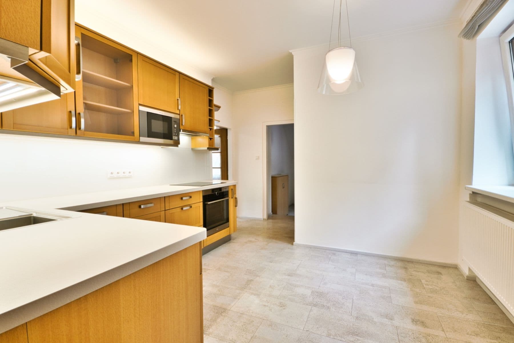 Prenájom domu 400 m², pozemek 600 m², Plzeňská, Praha, Praha Prenájom domu 400 m², pozemek 600 m², Plzeňská, Praha, Praha