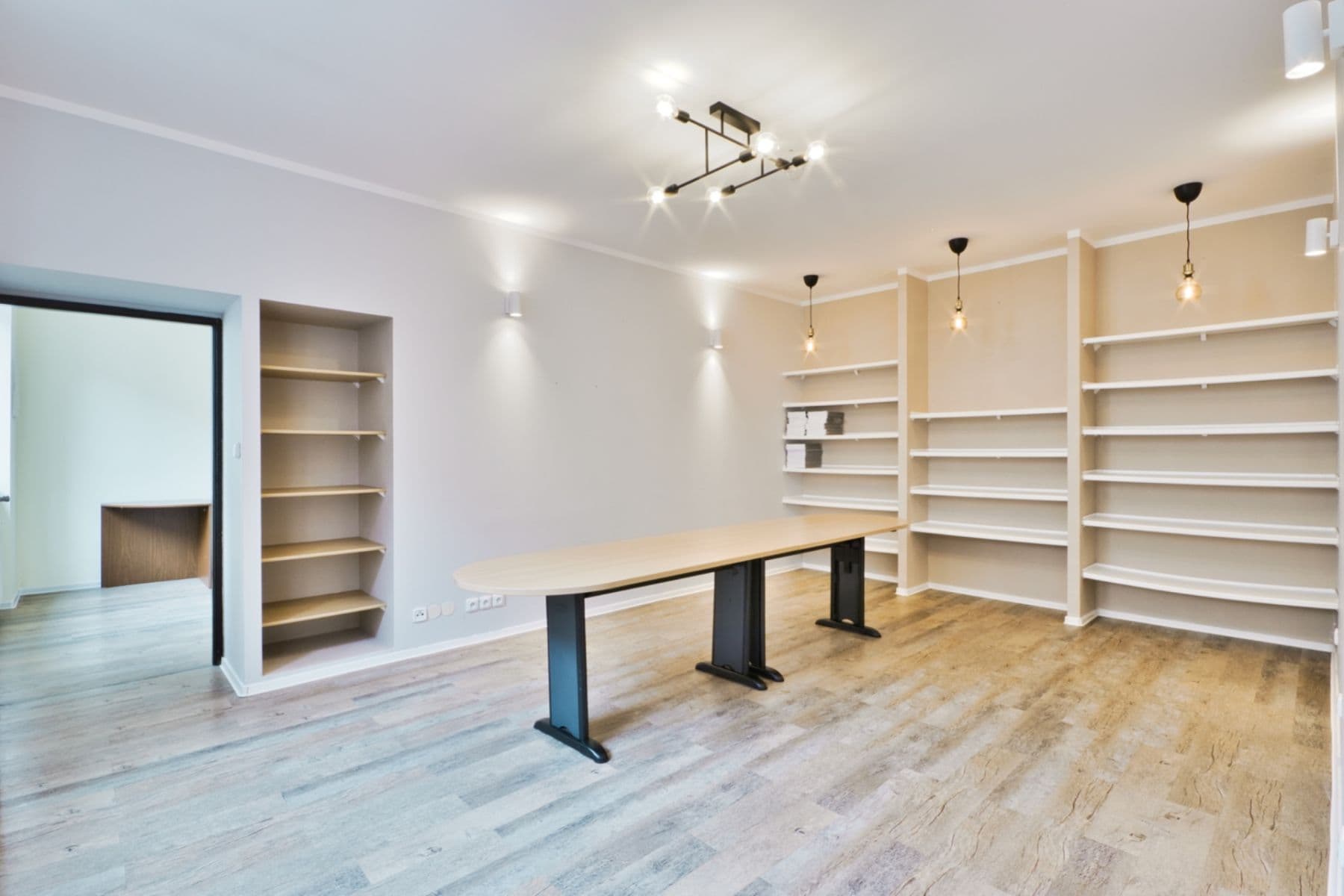 Prenájom domu 400 m², pozemek 600 m², Plzeňská, Praha, Praha Prenájom domu 400 m², pozemek 600 m², Plzeňská, Praha, Praha