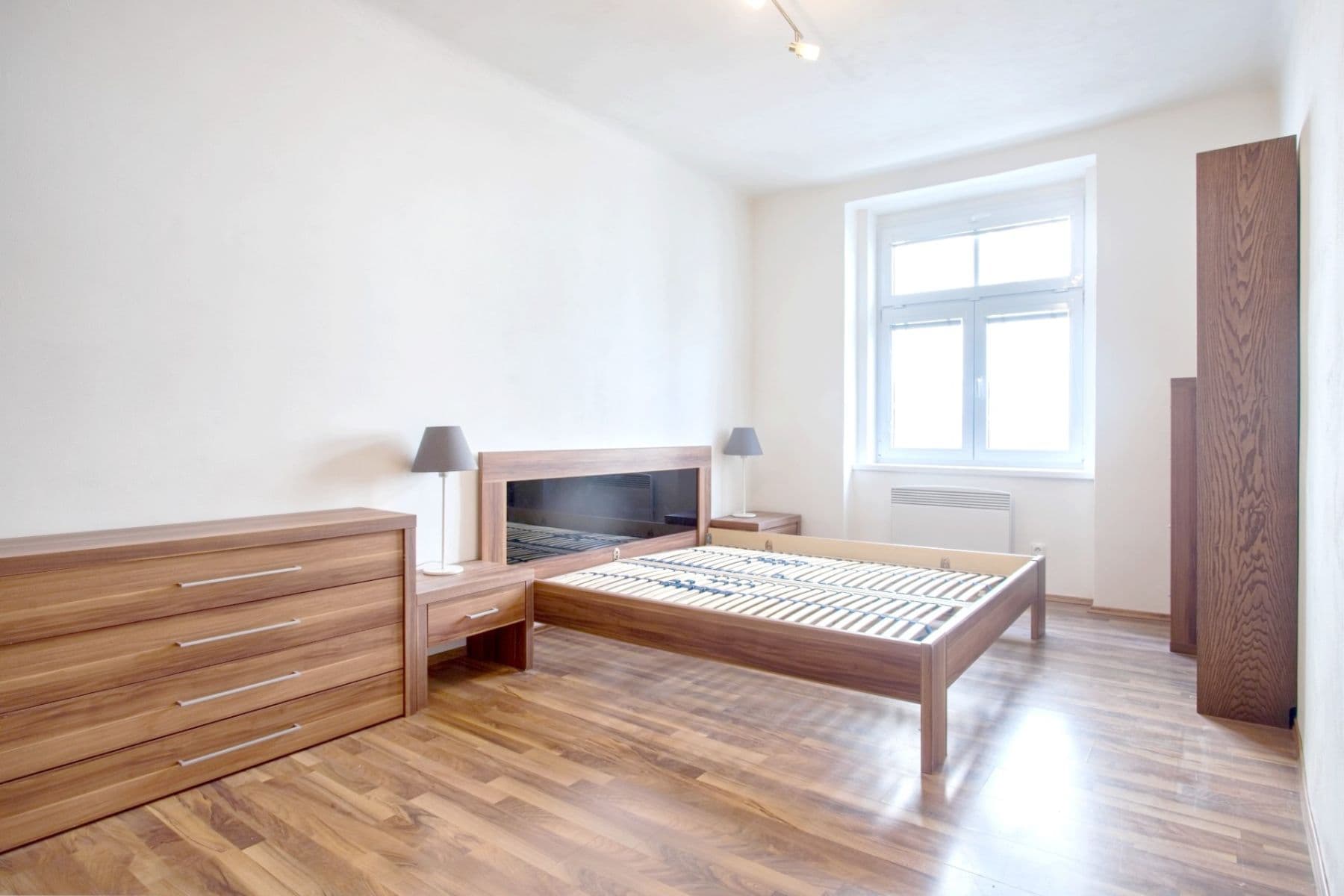 Prenájom bytu 2-izbový 58 m², Na Veselí, Praha, Praha Prenájom bytu 2-izbový 58 m², Na Veselí, Praha, Praha