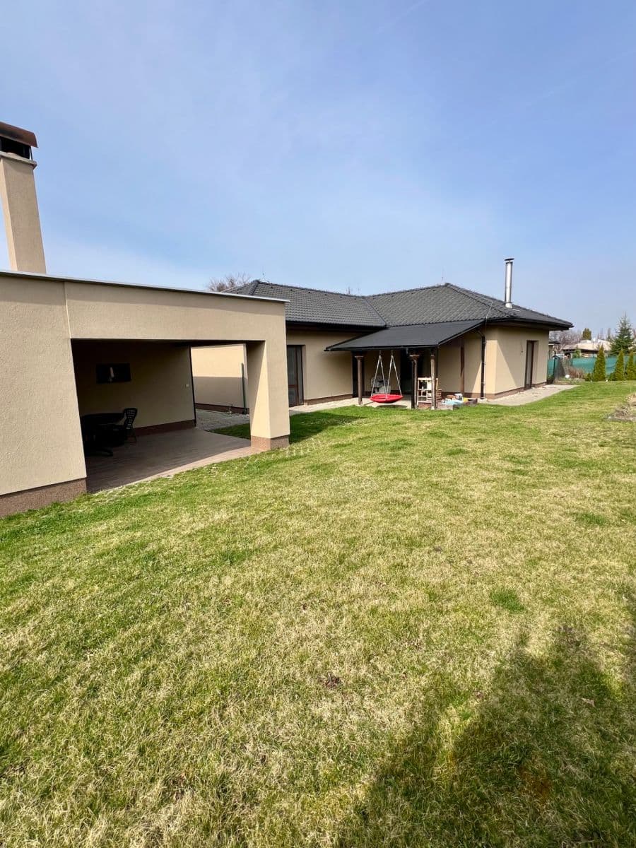 Predaj domu 216 m², pozemek 1.050 m², Konopáčská, Heřmanův Městec, Pardubický kraj Predaj domu 216 m², pozemek 1.050 m², Konopáčská, Heřmanův Městec, Pardubický kraj
