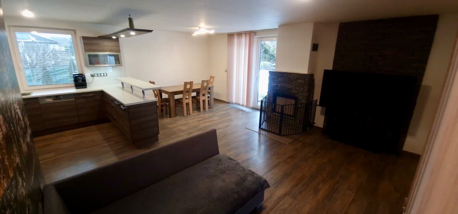 Predaj domu 216 m², pozemek 1.050 m², Konopáčská, Heřmanův Městec, Pardubický kraj Predaj domu 216 m², pozemek 1.050 m², Konopáčská, Heřmanův Městec, Pardubický kraj