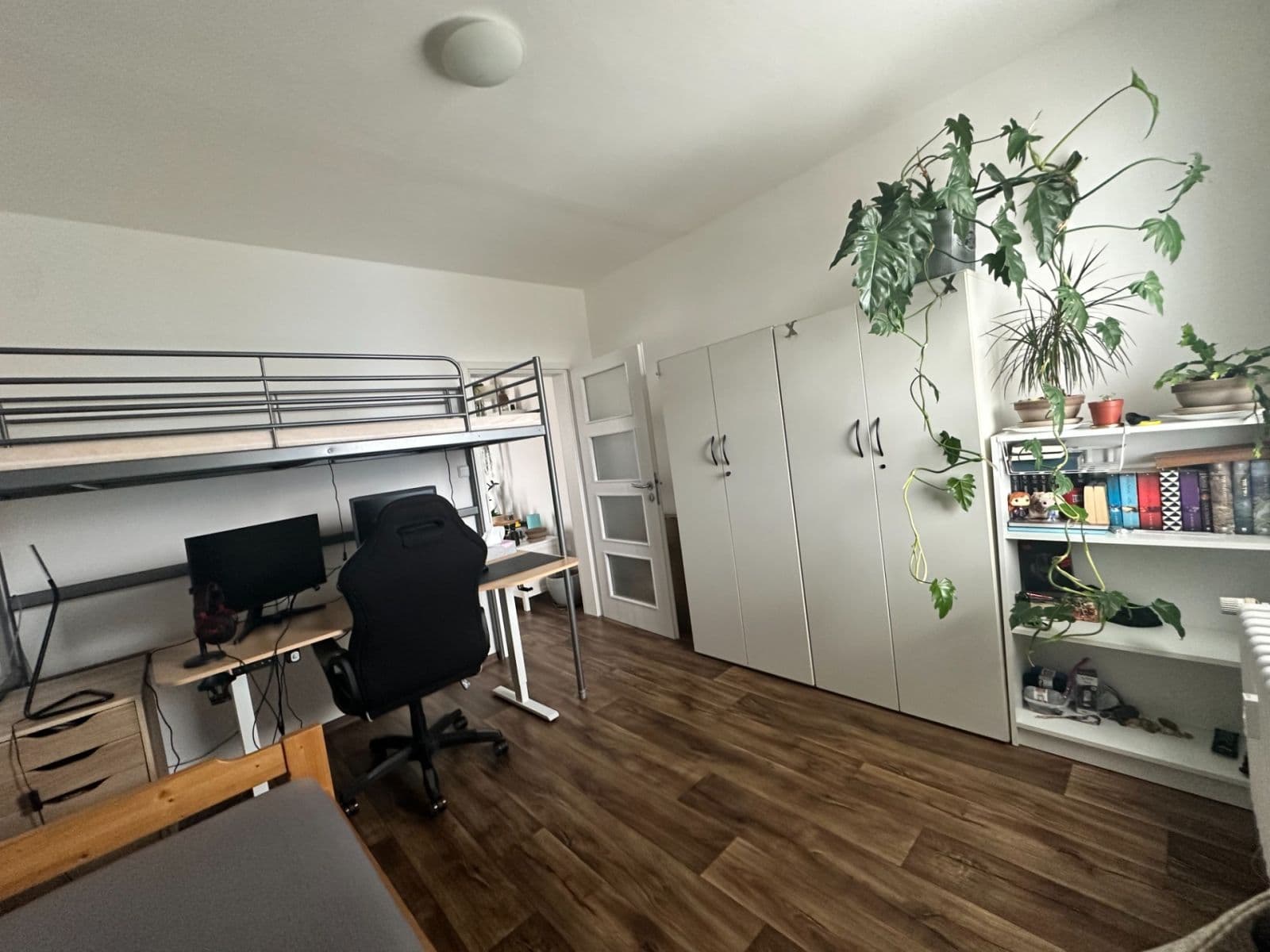 Predaj bytu 4-izbový 66 m², Pekárenská, České Budějovice, Jihočeský kraj Predaj bytu 4-izbový 66 m², Pekárenská, České Budějovice, Jihočeský kraj