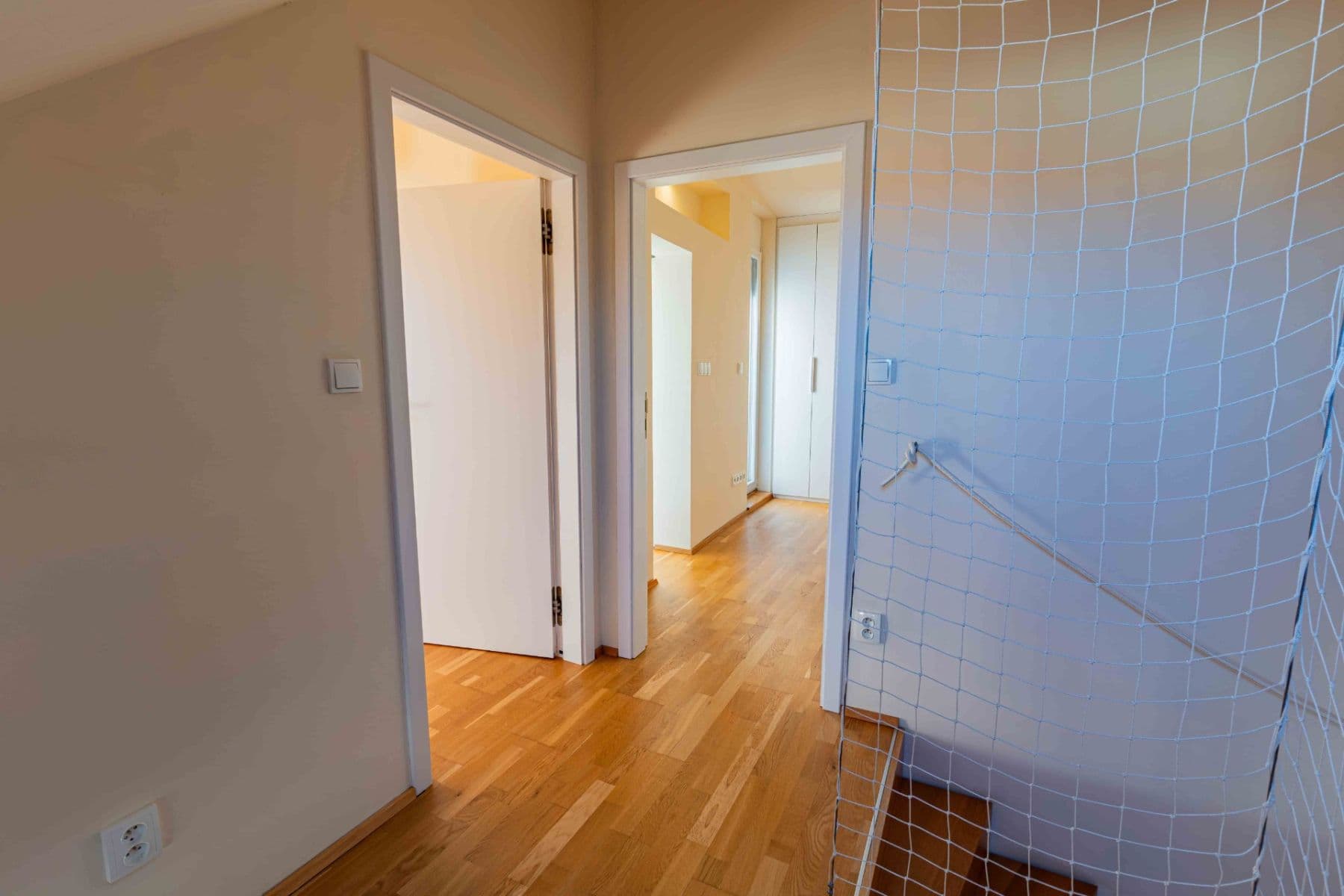 Prenájom bytu 3-izbový 85 m², Čechova, Praha, Praha Prenájom bytu 3-izbový 85 m², Čechova, Praha, Praha