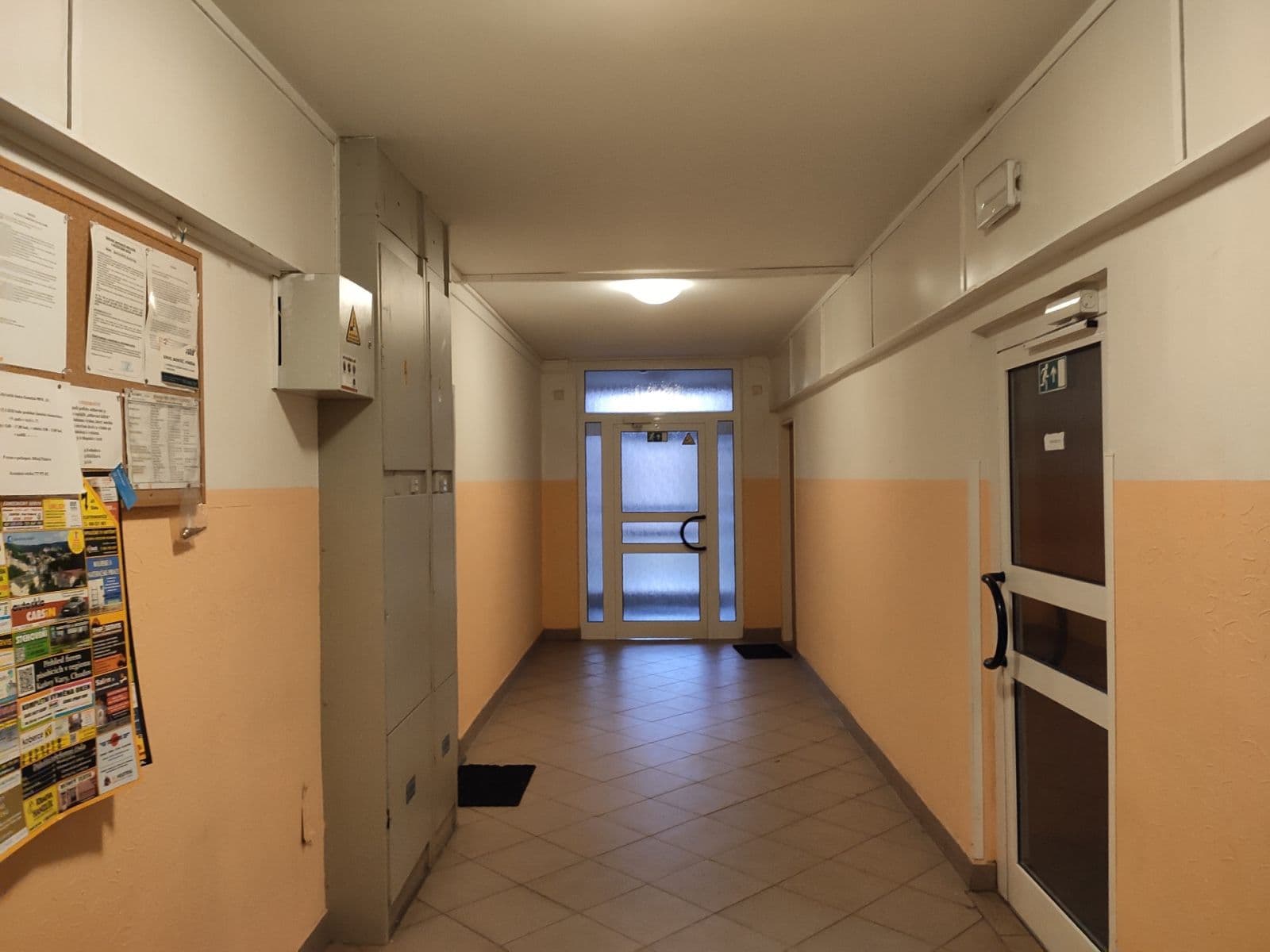 Predaj bytu 3-izbový 75 m², Konečná, Karlovy Vary, Karlovarský kraj Predaj bytu 3-izbový 75 m², Konečná, Karlovy Vary, Karlovarský kraj